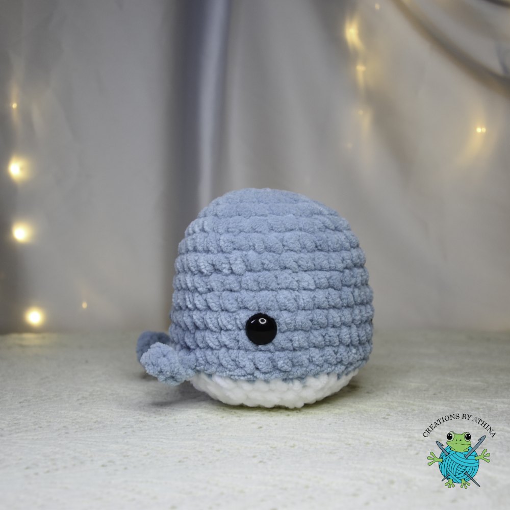 WHALE MEDIUM